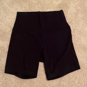 Lululemon Align High-Rise Short Size 6